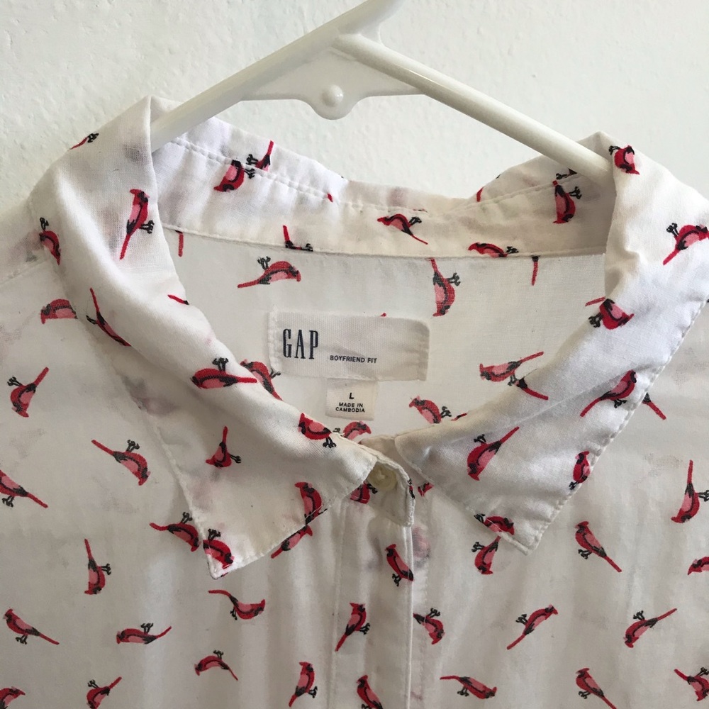 GAP - Long sleeve - button down - size Large